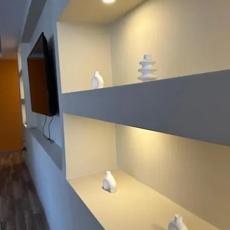 105- Comfortable And Stylish Apartment *