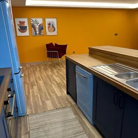 105- Comfortable And Stylish Apartment *